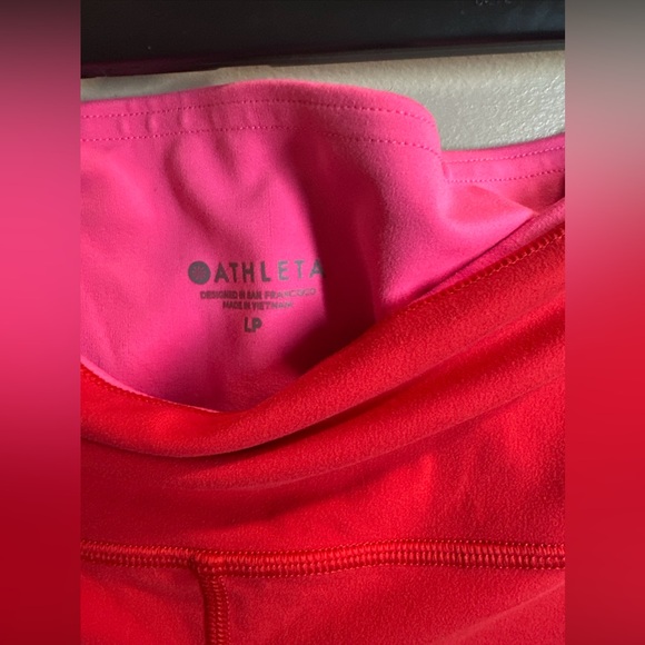 Athleta Leggings Red Side Pockets Design Size Large LP - Picture 3 of 4
